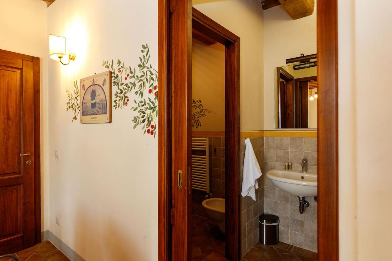 Borgo Villa Risi Siena Exterior photo
