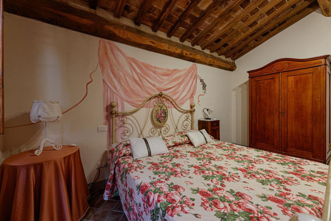 Borgo Villa Risi Siena Exterior photo
